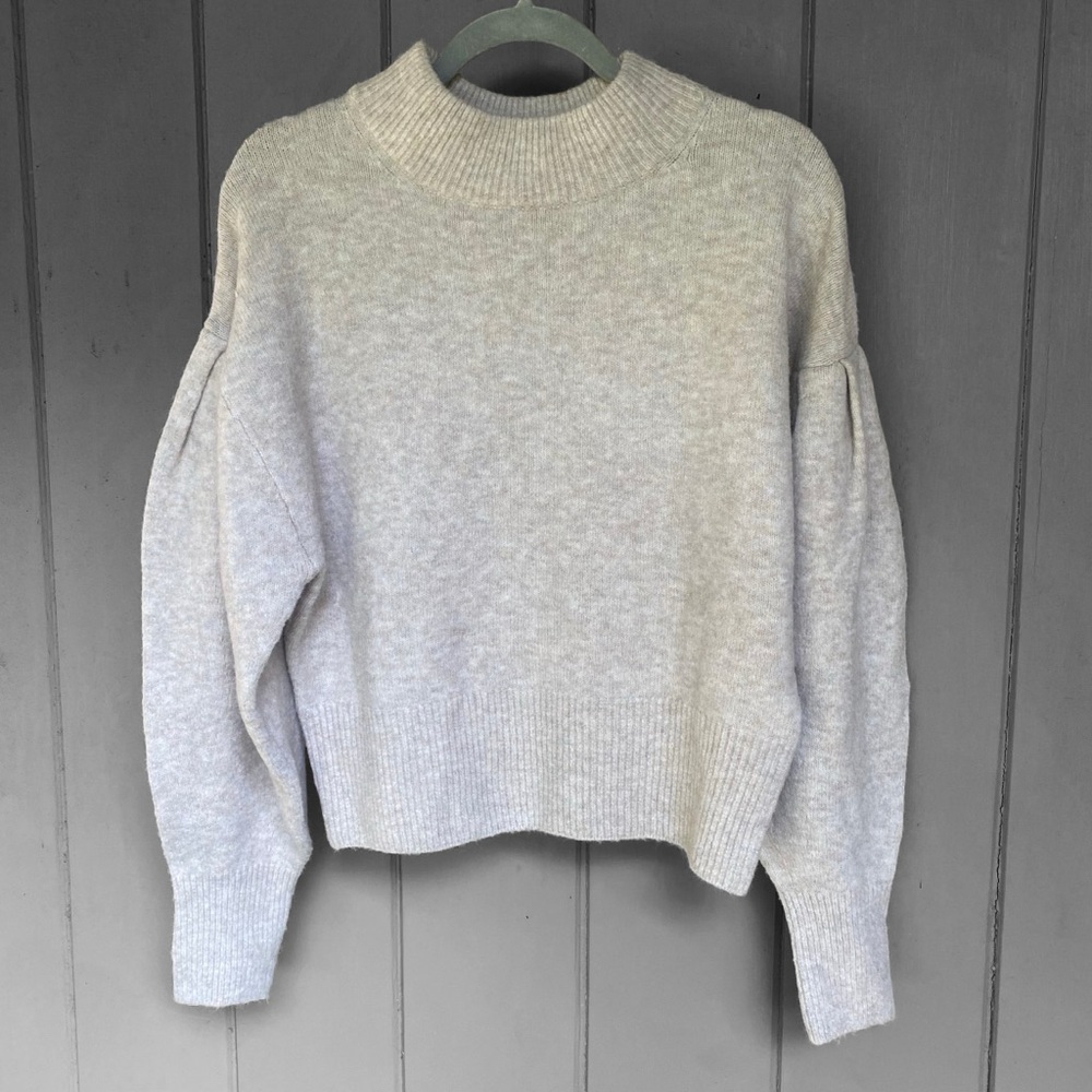 H&M Puffer Long Sleeve Sweater